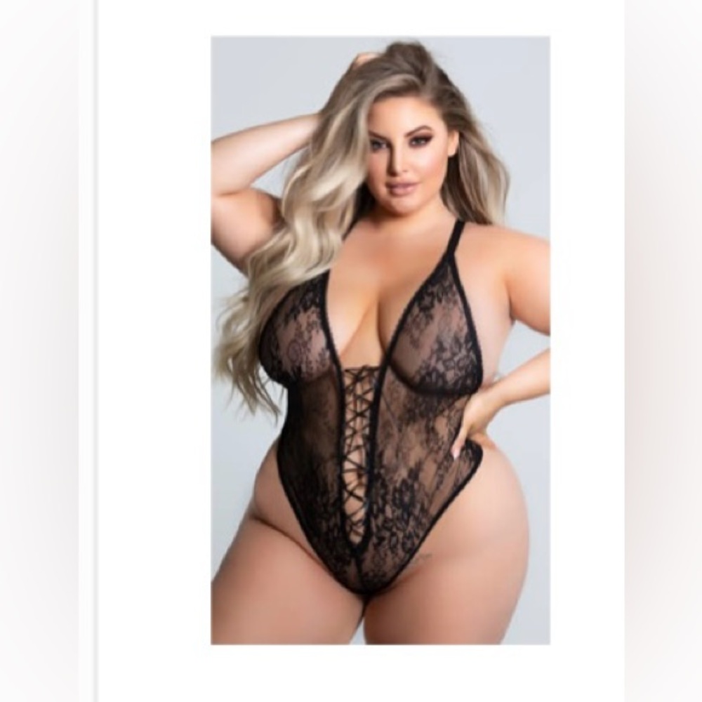 Plus size lace lingerie